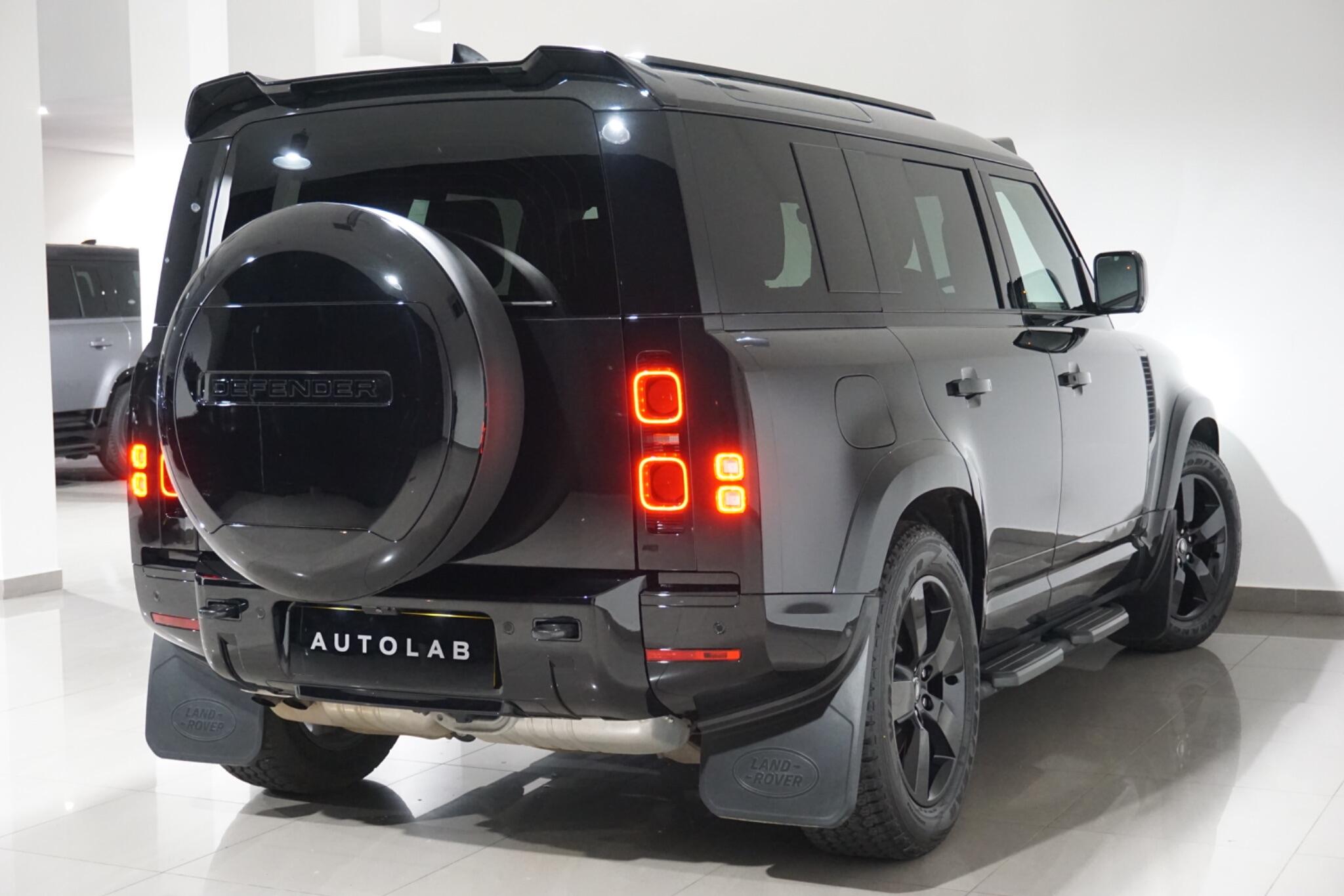 Land Rover Defender 110 3.0 D350 MHEV X-Dynamic SE SUV 5dr Diesel Auto 4WD Euro 6 (s/s) (350 ps)